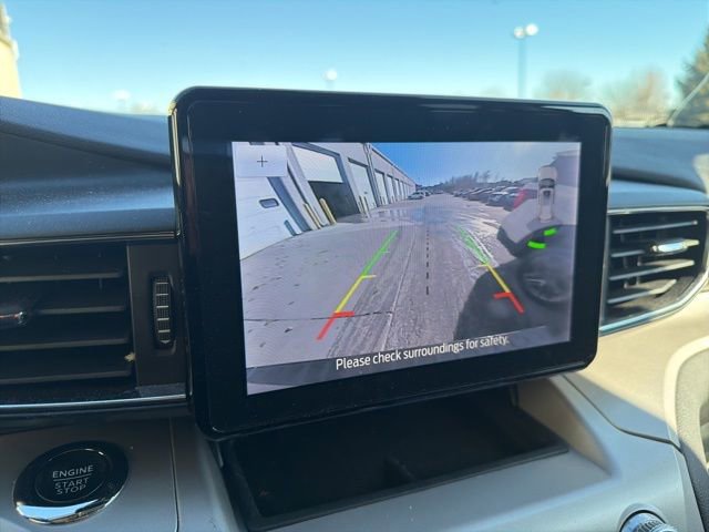 Certified 2023 Ford Explorer XLT w/ Equipment Group 202A image 21