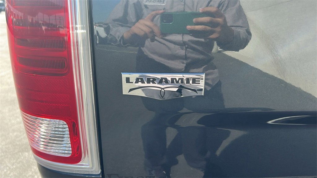 Used 2018 RAM 1500 Laramie w/ Convenience Group image 8