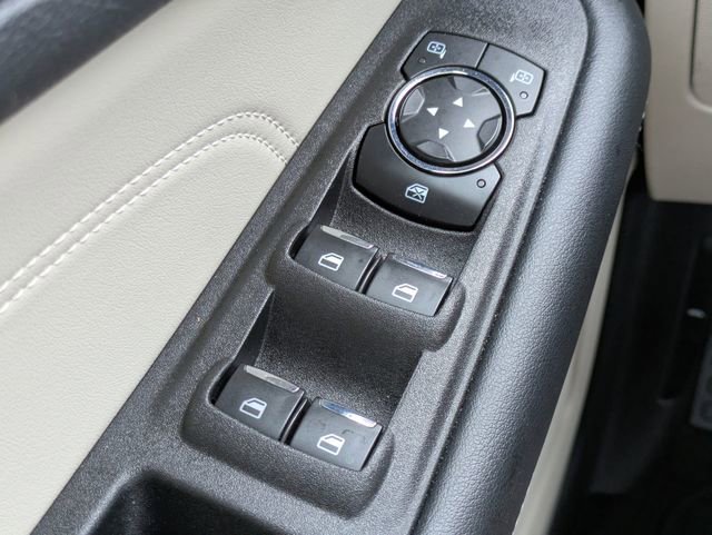 Certified 2023 Ford Edge Titanium w/ Class II Trailer Tow Package image 24