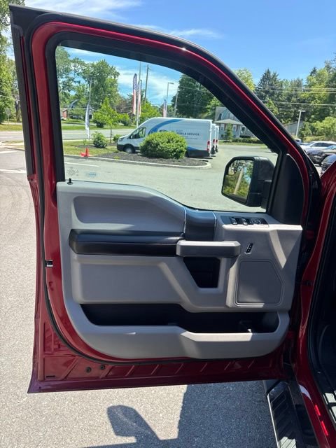 Certified 2018 Ford F150 XLT w/ Equipment Group 302A Luxury AWD/4WD image 15