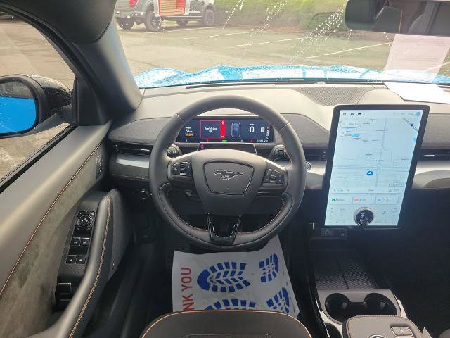 Certified 2022 Ford Mustang Mach-E GT image 13