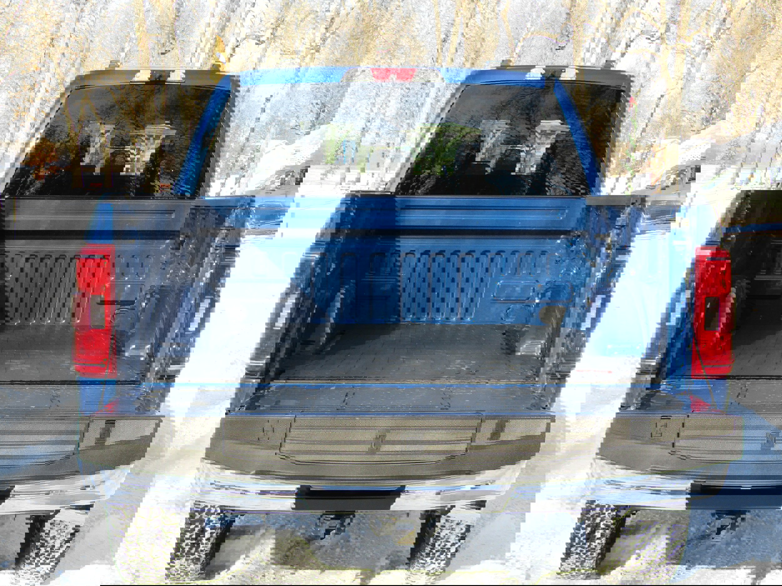 Certified 2022 Ford F150 XLT w/ Equipment Group 302A High image 19