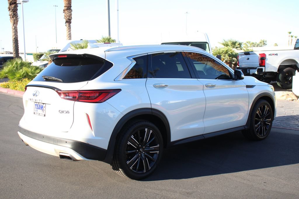 Used 2022 INFINITI QX50 Luxe w/ Appearance Package FWD image 8