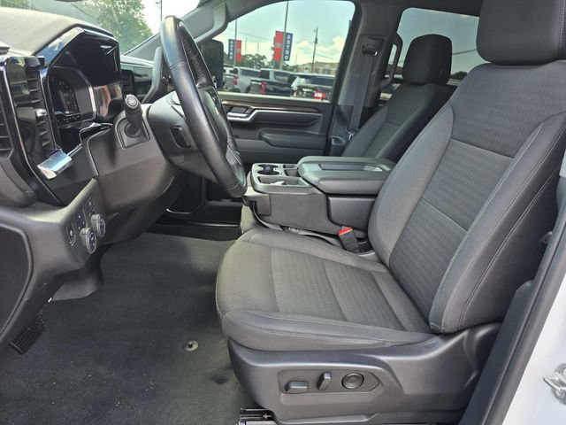 Used 2025 Chevrolet Silverado 2500 LT AWD/4WD image 13