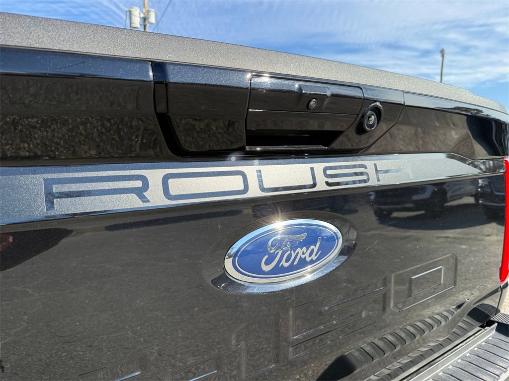 Certified 2022 Ford F150 Lariat w/ Equipment Group 502A High image 25