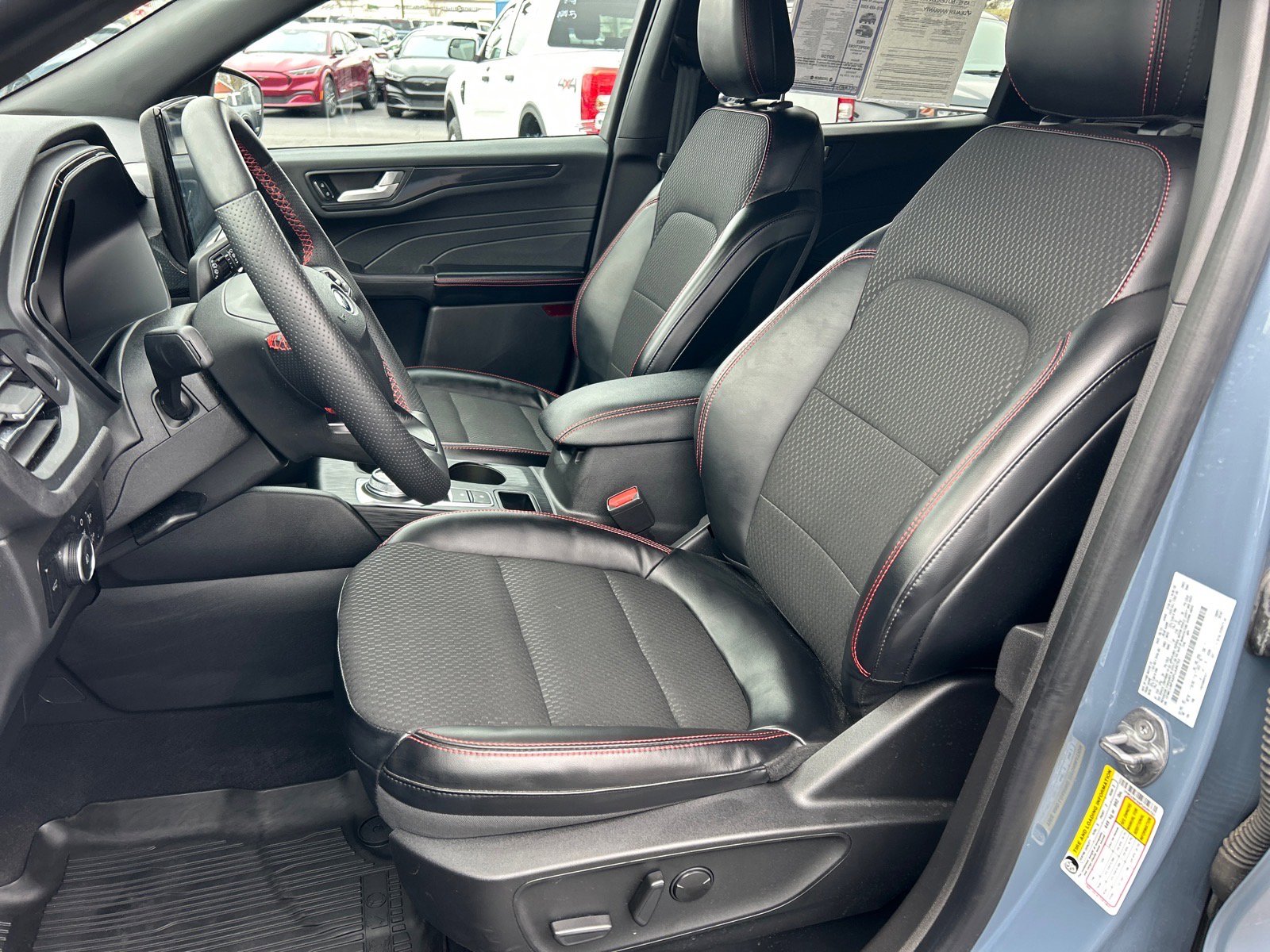 Certified 2023 Ford Escape ST-Line Elite image 7