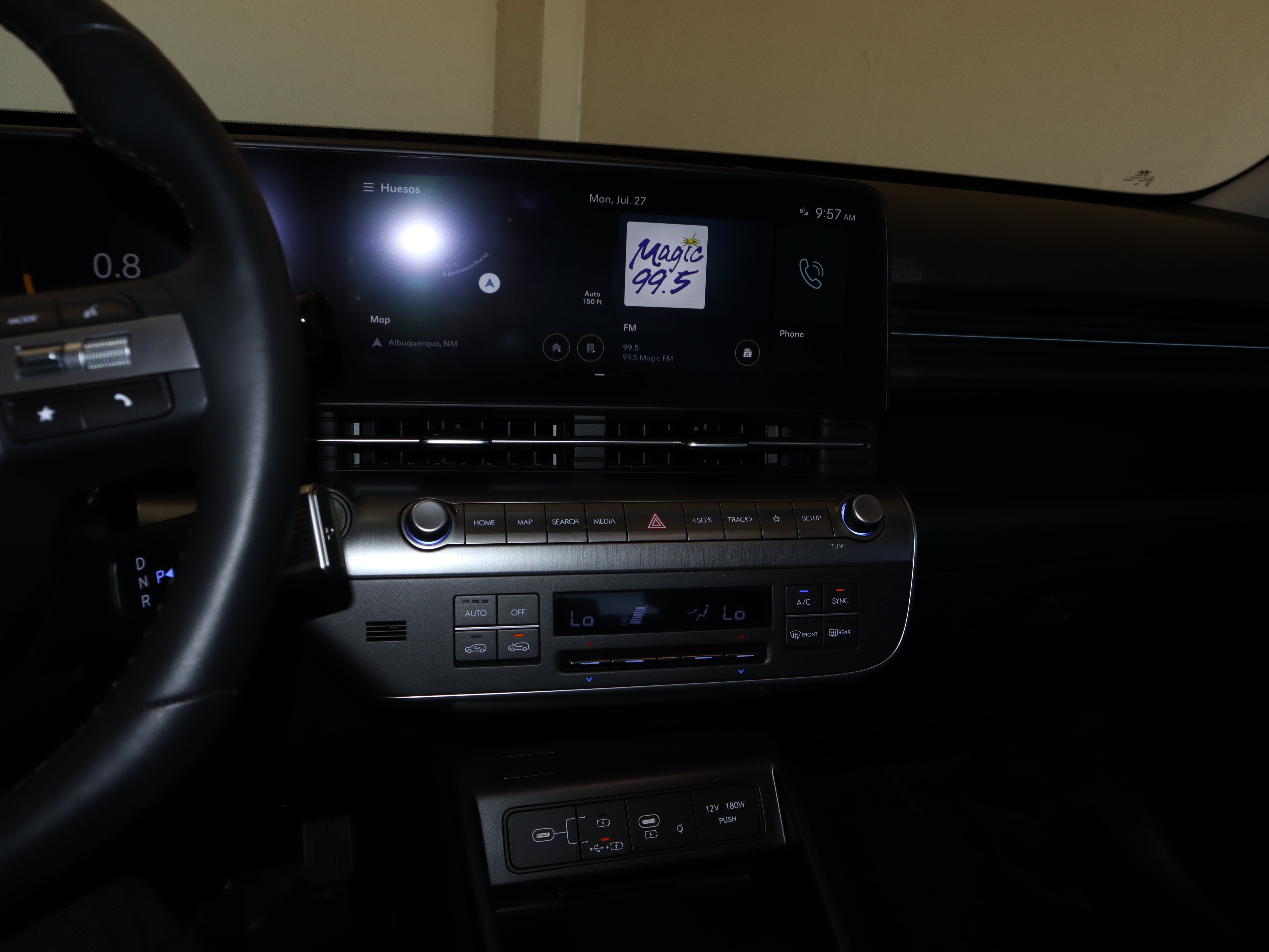 Used 2024 Hyundai Kona Limited AWD/4WD image 26