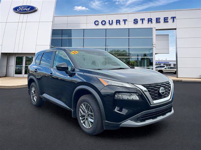Used 2022 Nissan Rogue S FWD image 3