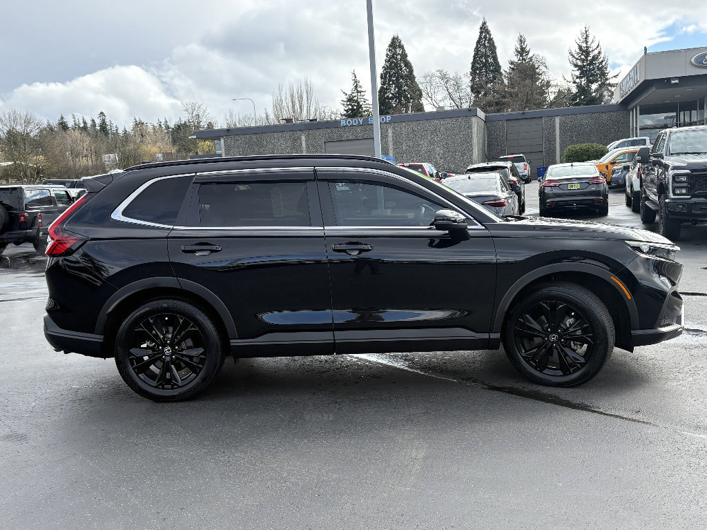 Used 2023 Honda CR-V Sport Touring image 2