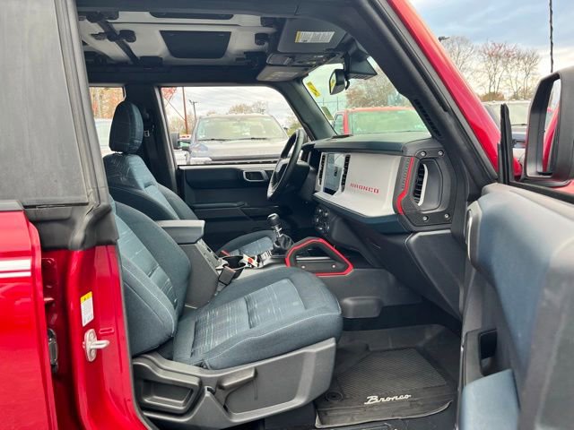 Certified 2025 Ford Bronco Heritage Edition AWD/4WD image 22