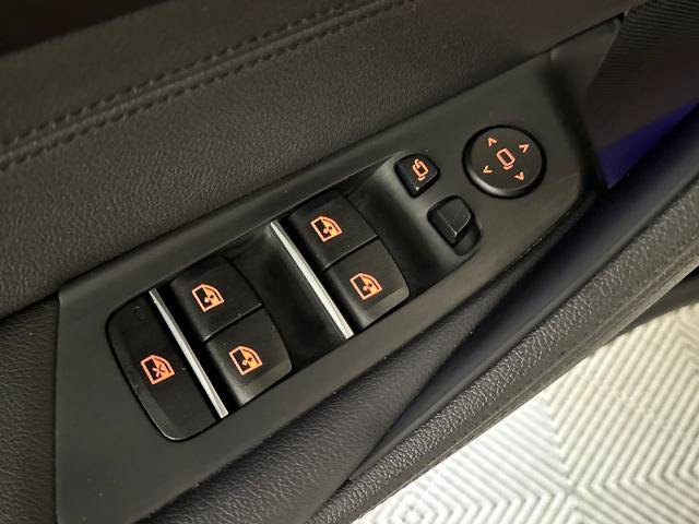 Used 2019 BMW 530i RWD image 17