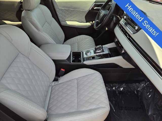 Used 2024 Mitsubishi Outlander SEL AWD/4WD image 13