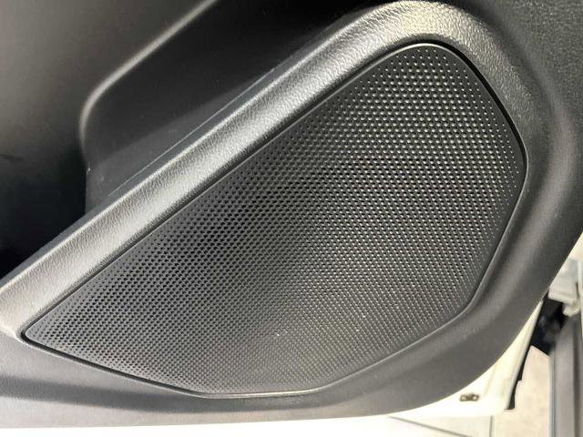 Certified 2023 Ford Explorer XLT w/ Equipment Group 202A image 29