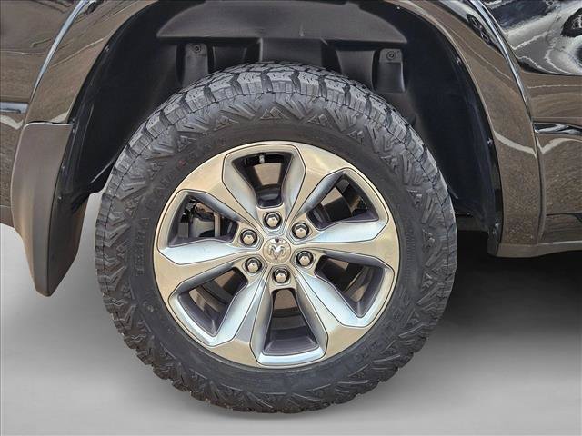 Used 2019 RAM 1500 Limited w/ Advanced Safety Group AWD/4WD image 18