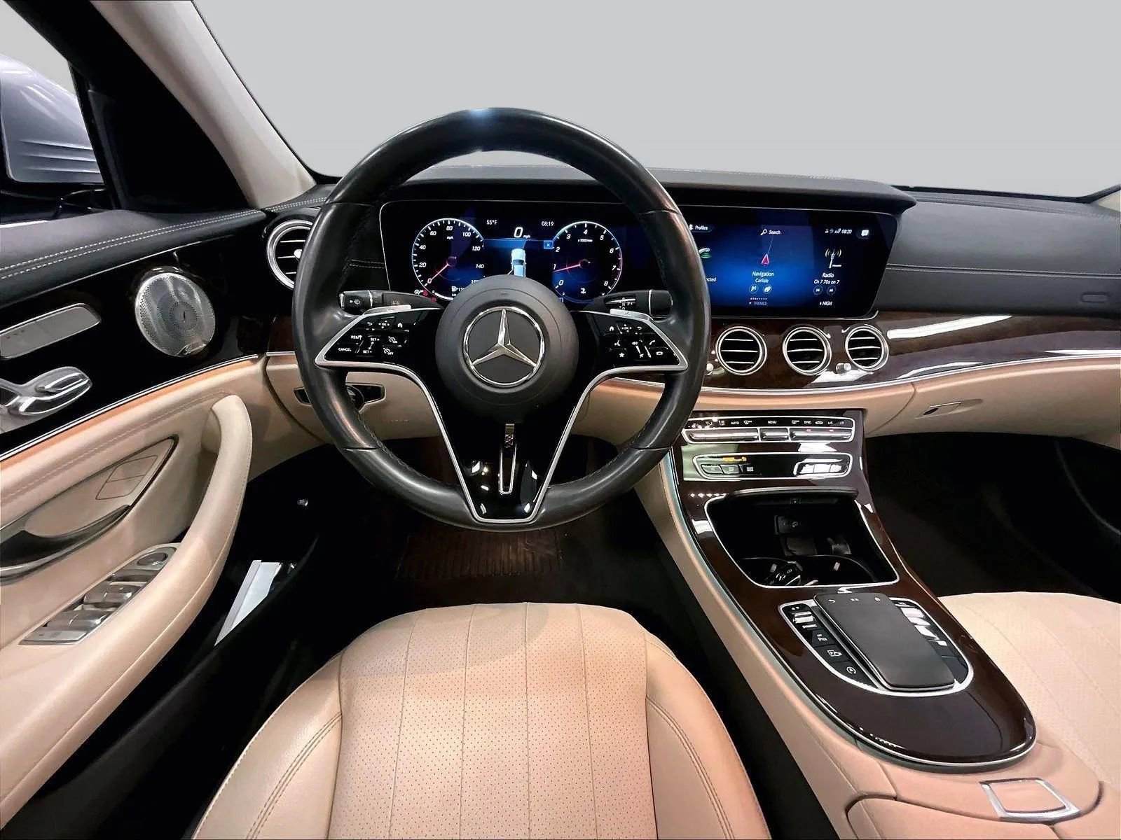 Used 2021 Mercedes-Benz E 350 4MATIC Sedan w/ Premium Package image 5