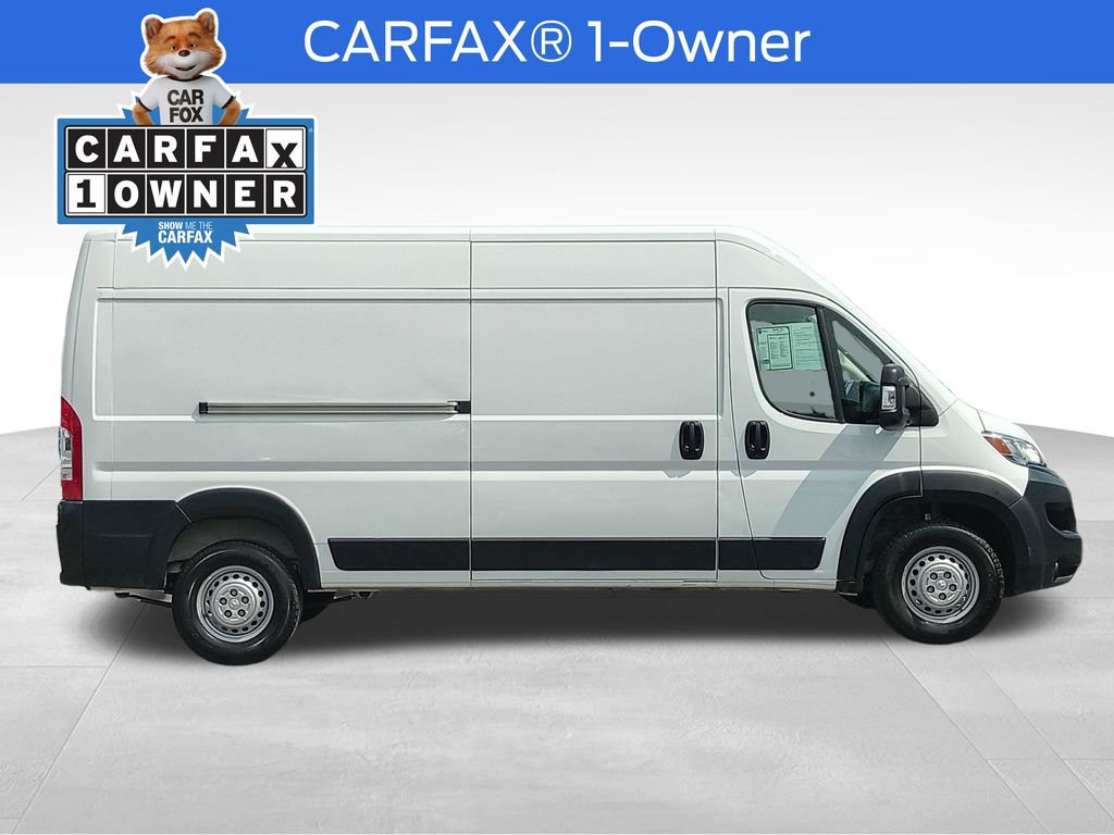 Used 2024 RAM ProMaster 2500 w/ Convenience Group FWD image 2