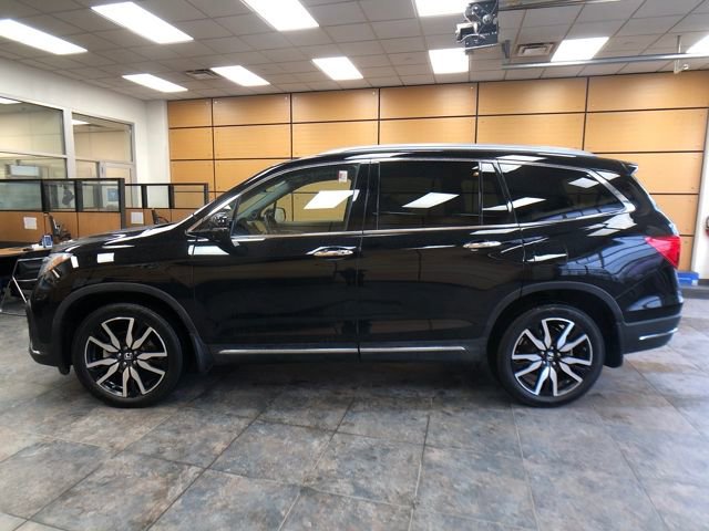Used 2019 Honda Pilot Elite image 2