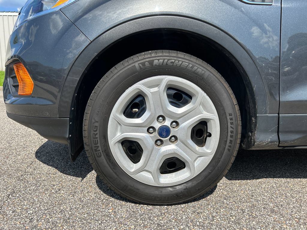 Certified 2017 Ford Escape S FWD image 7