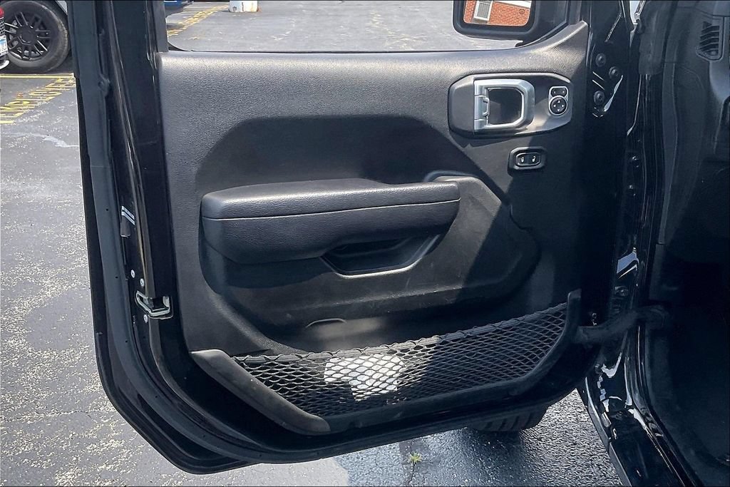 Used 2024 Jeep Wrangler Unlimited Sport AWD/4WD image 22