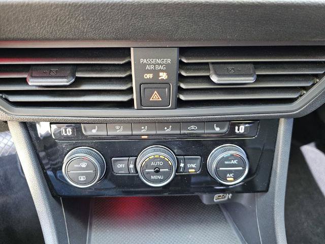Used 2019 Volkswagen Jetta SEL FWD image 29