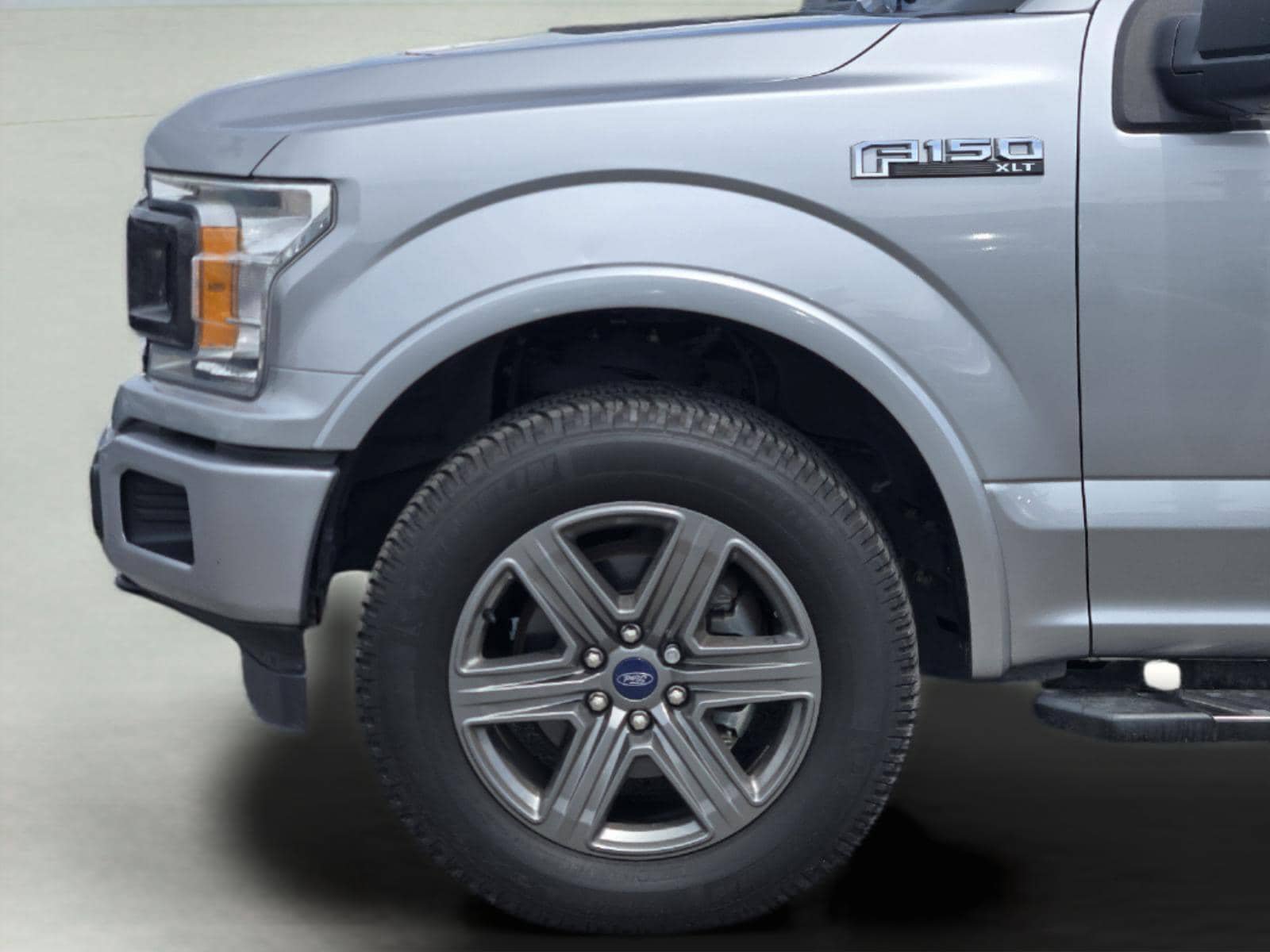 Certified 2020 Ford F150 XLT w/ Equipment Group 302A Luxury AWD/4WD image 9