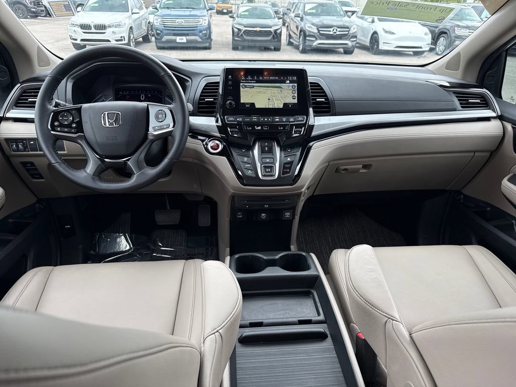 Used 2024 Honda Odyssey Touring image 5