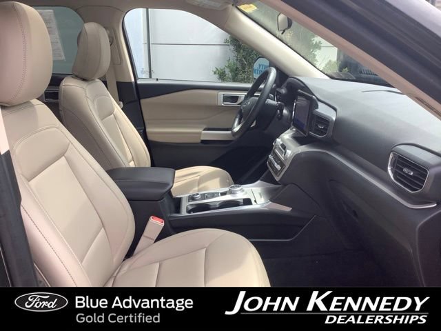 Certified 2022 Ford Explorer XLT w/ Equipment Group 202A AWD/4WD image 25