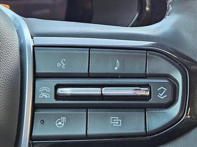 Used 2024 Chevrolet Colorado ZR2 w/ ZR2 Convenience Package III image 24