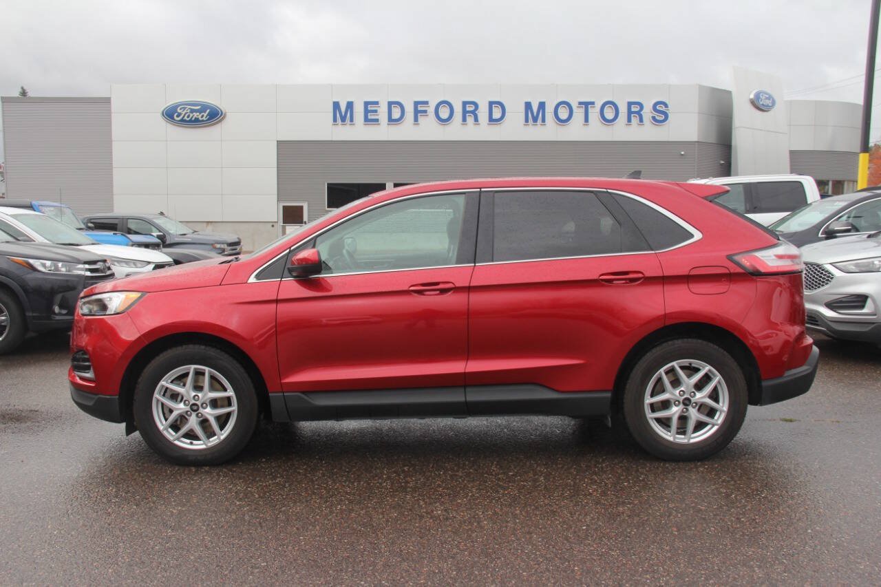 Certified 2024 Ford Edge SEL AWD/4WD image 2
