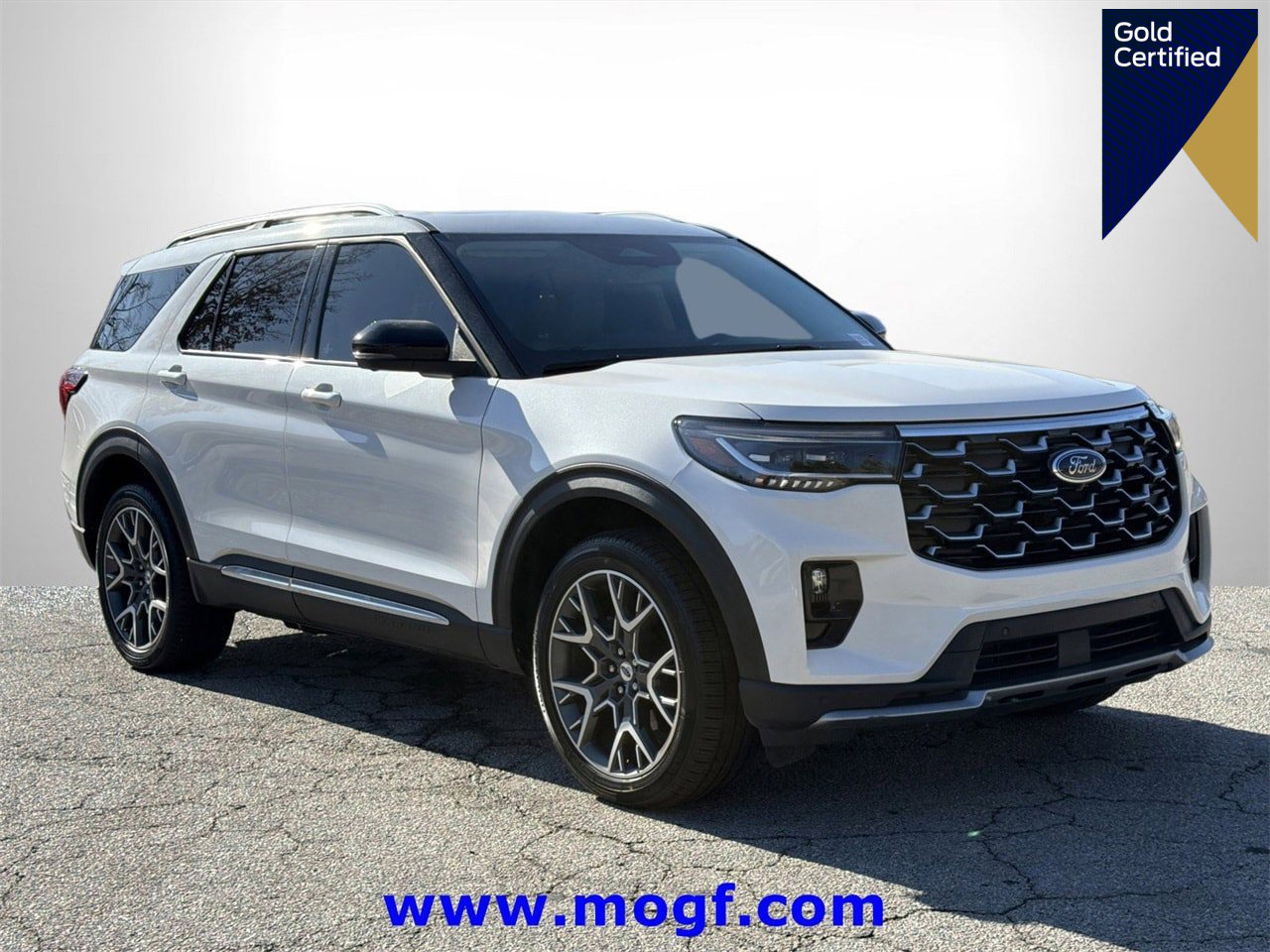 Certified 2025 Ford Explorer Platinum w/ Ultimate Package