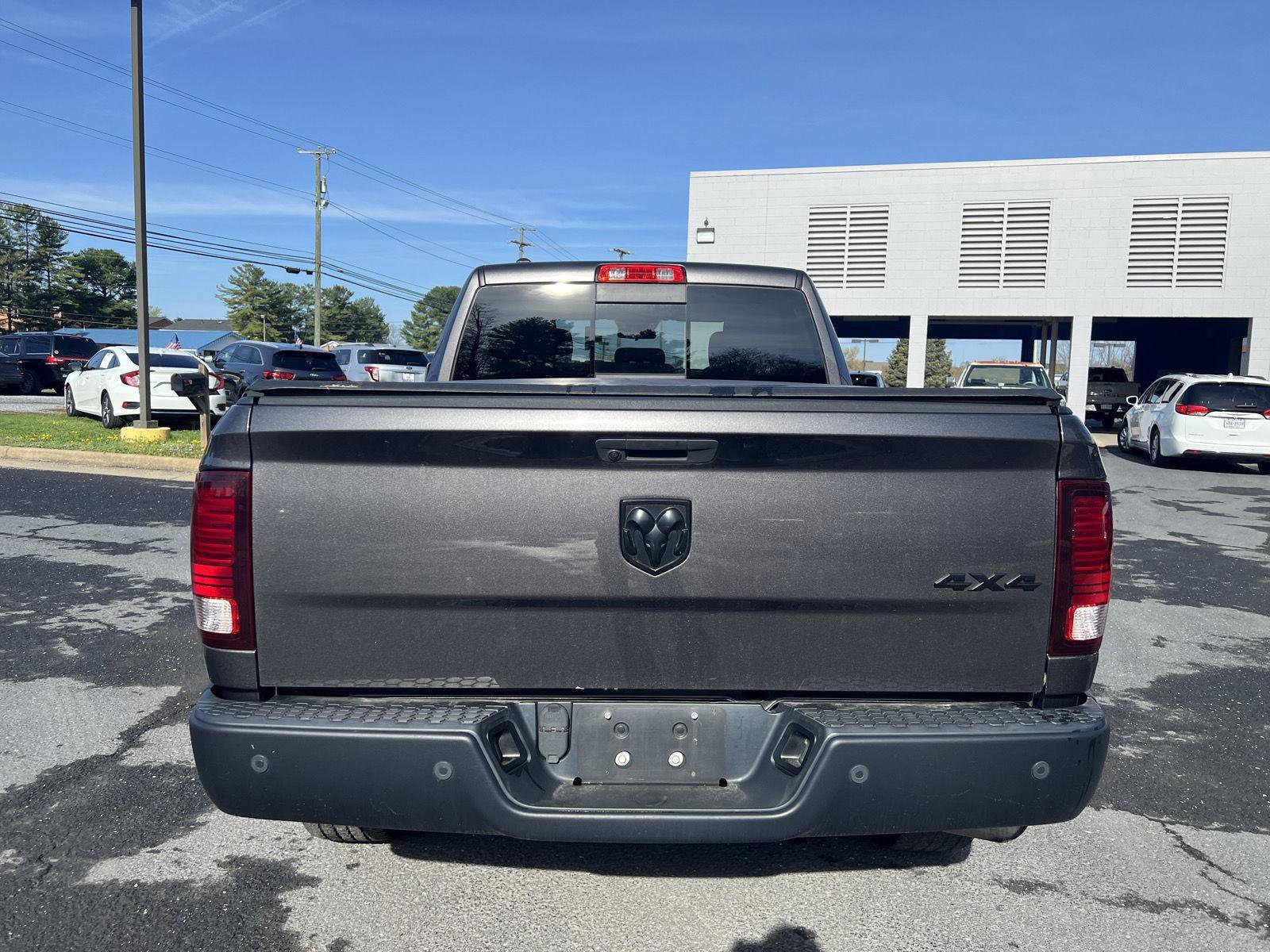 Used 2019 RAM 1500 Classic Warlock image 5