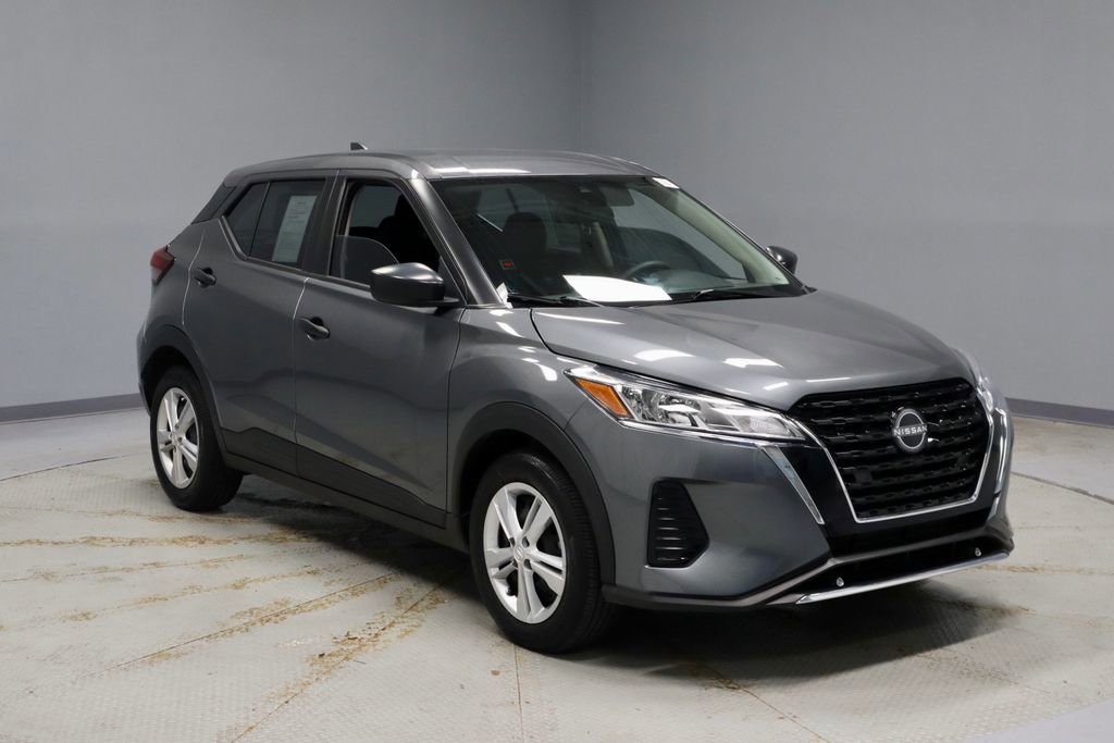 Used 2025 Nissan Kicks Play S