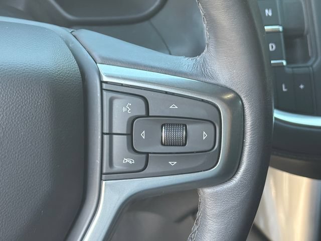 Used 2022 Chevrolet Tahoe Z71 w/ Luxury Package AWD/4WD image 28
