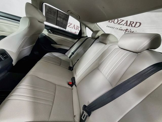 Used 2018 Honda Accord Touring image 29