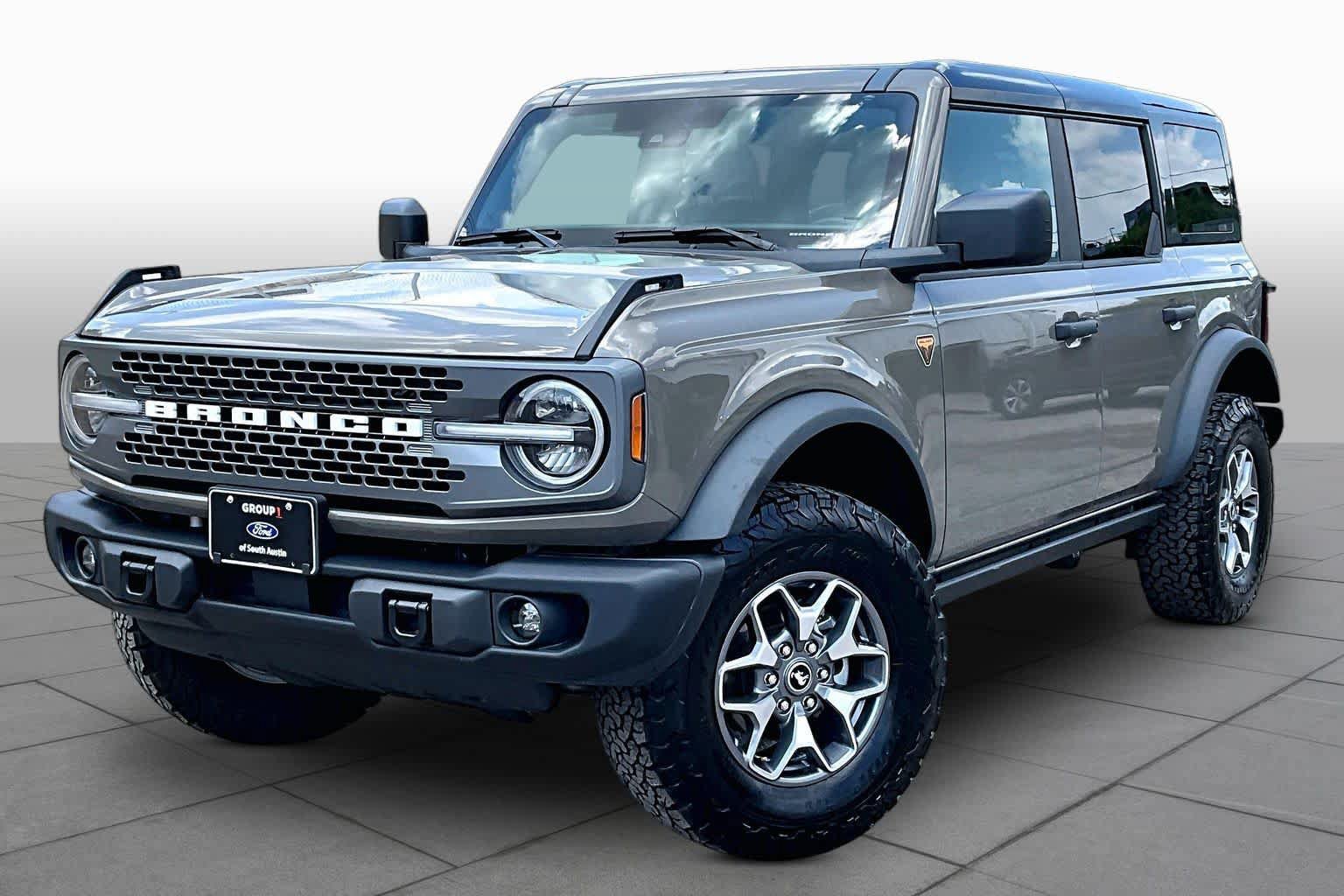 Certified 2025 Ford Bronco Badlands AWD/4WD image 35