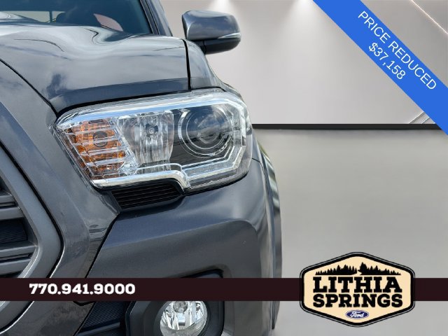 Used 2023 Toyota Tacoma TRD Sport w/ Technology Package AWD/4WD image 9