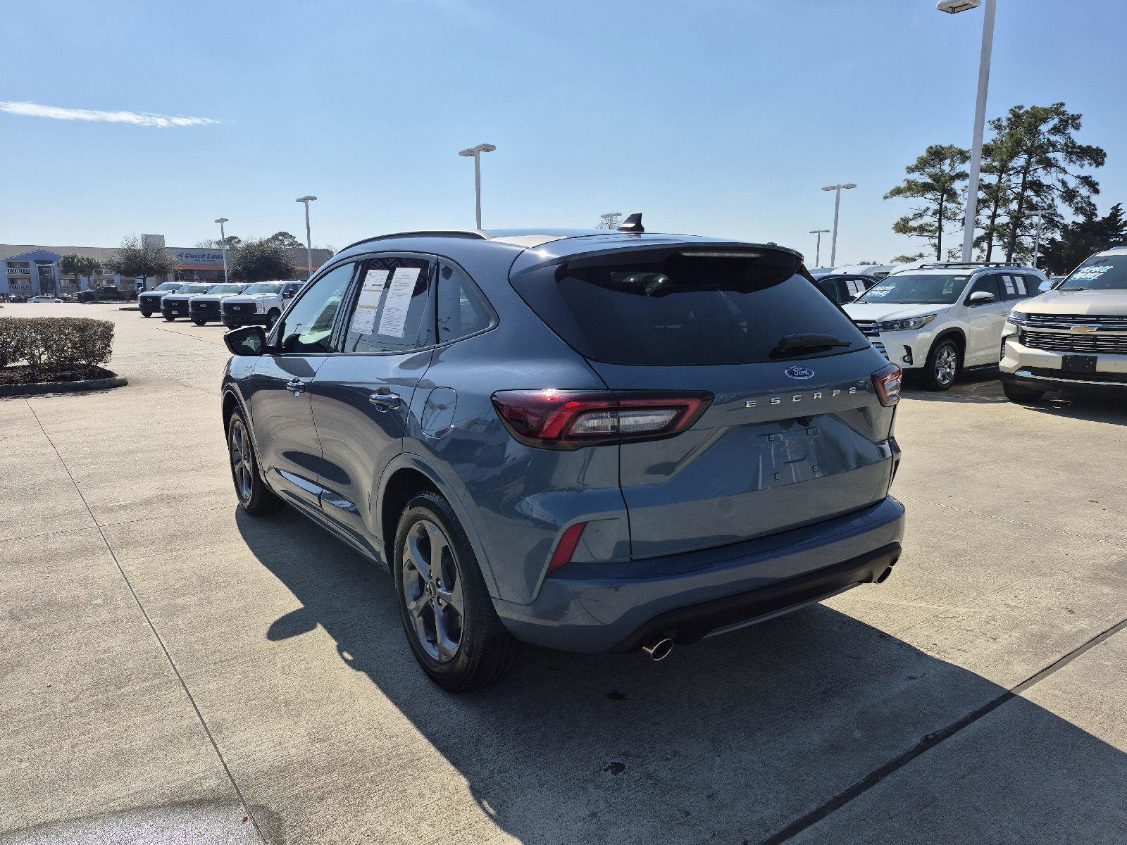 Certified 2024 Ford Escape ST-Line image 3