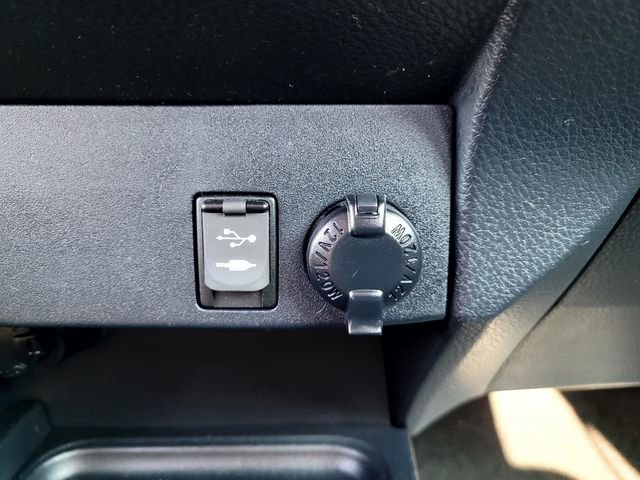 Used 2018 Toyota RAV4 LE w/ All Weather Liner Package image 17