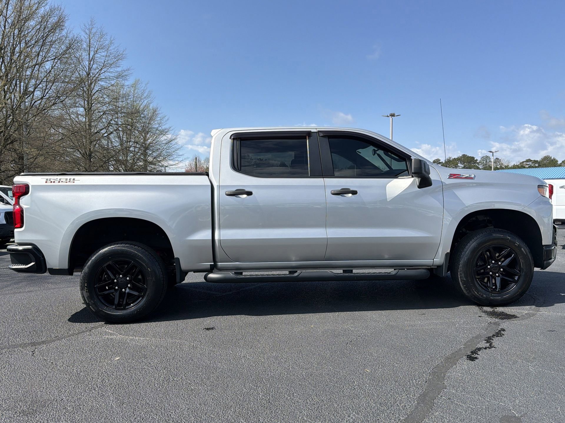 Used 2020 Chevrolet Silverado 1500 Custom Trail Boss w/ Custom Convenience Package image 2