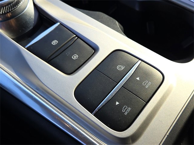 Certified 2022 Ford Explorer XLT w/ Equipment Group 202A image 25