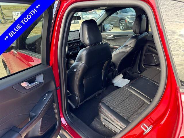 Certified 2024 Ford Escape ST-Line w/ Tech Pack #1 FWD image 7