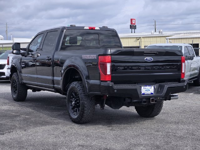 Certified 2022 Ford F250 Lariat w/ Tremor Off-Road Package AWD/4WD image 5