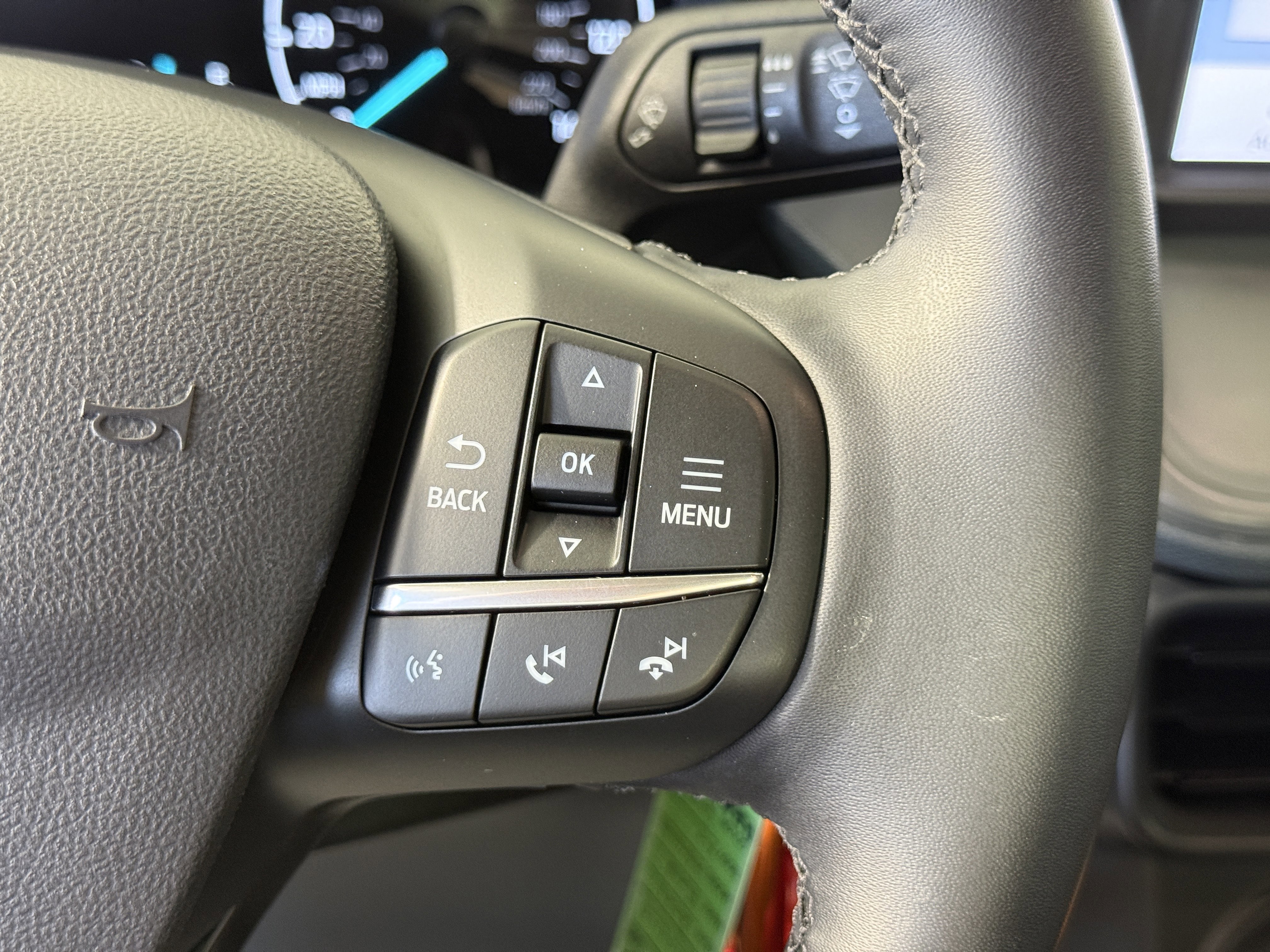 Certified 2024 Ford Maverick XLT w/ XLT Luxury Package image 26