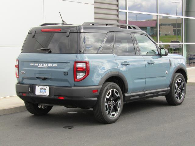 Certified 2023 Ford Bronco Sport Outer Banks w/ Tech Package AWD/4WD image 8