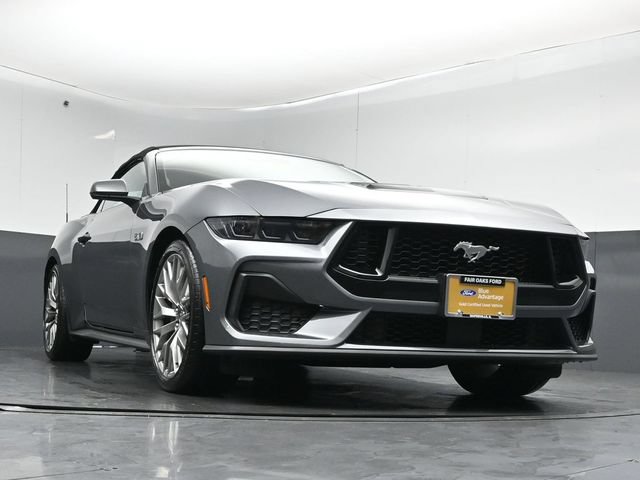 Certified 2025 Ford Mustang GT Premium RWD image 34