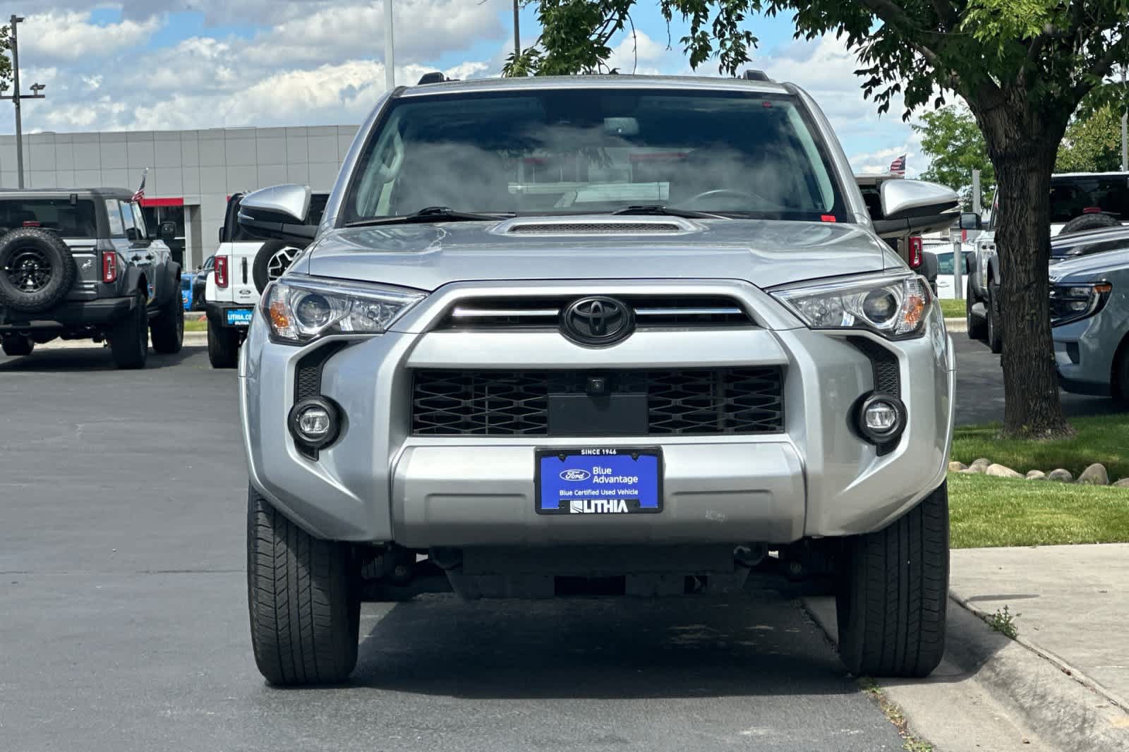 Used 2024 Toyota 4Runner TRD Off-Road Premium w/ Off Road Premium Plus Package AWD/4WD image 10