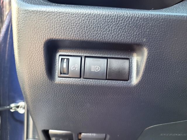 Used 2020 Toyota RAV4 XLE w/ All Weather Liner Package FWD image 14