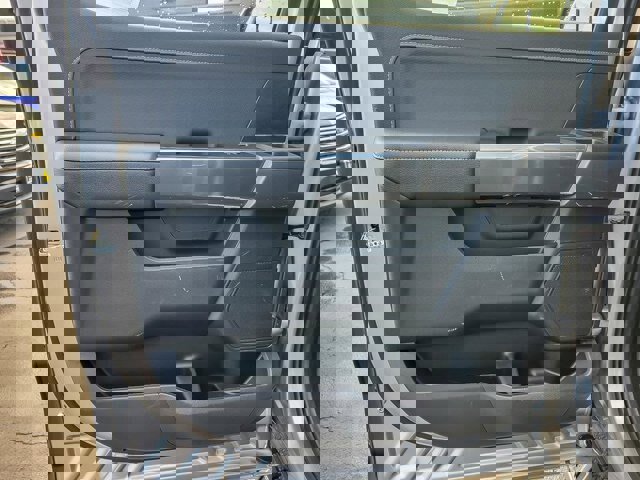 Certified 2022 Ford F150 XLT w/ Equipment Group 302A High image 26