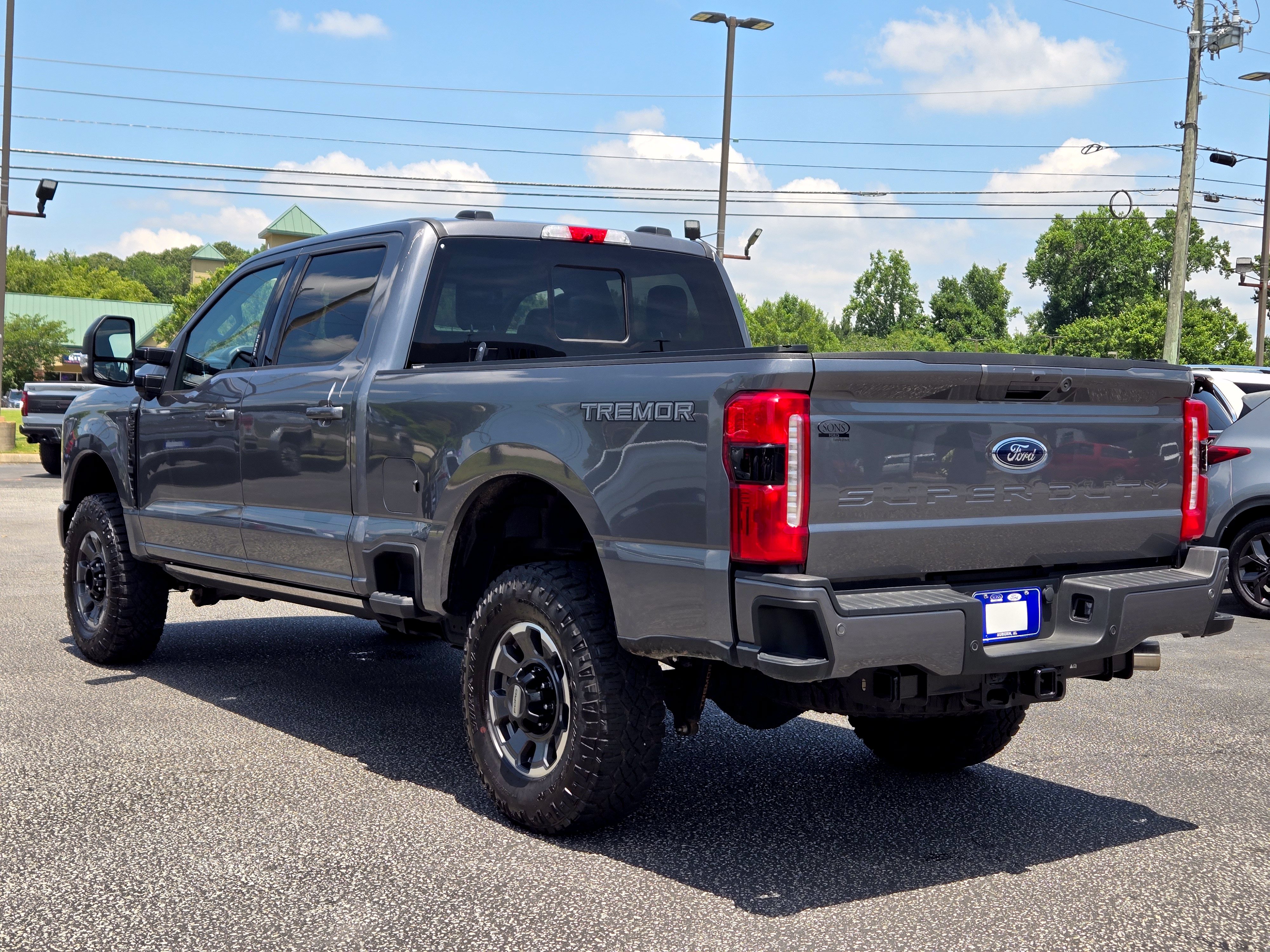 Certified 2024 Ford F250 Lariat w/ Lariat Ultimate Package AWD/4WD image 14