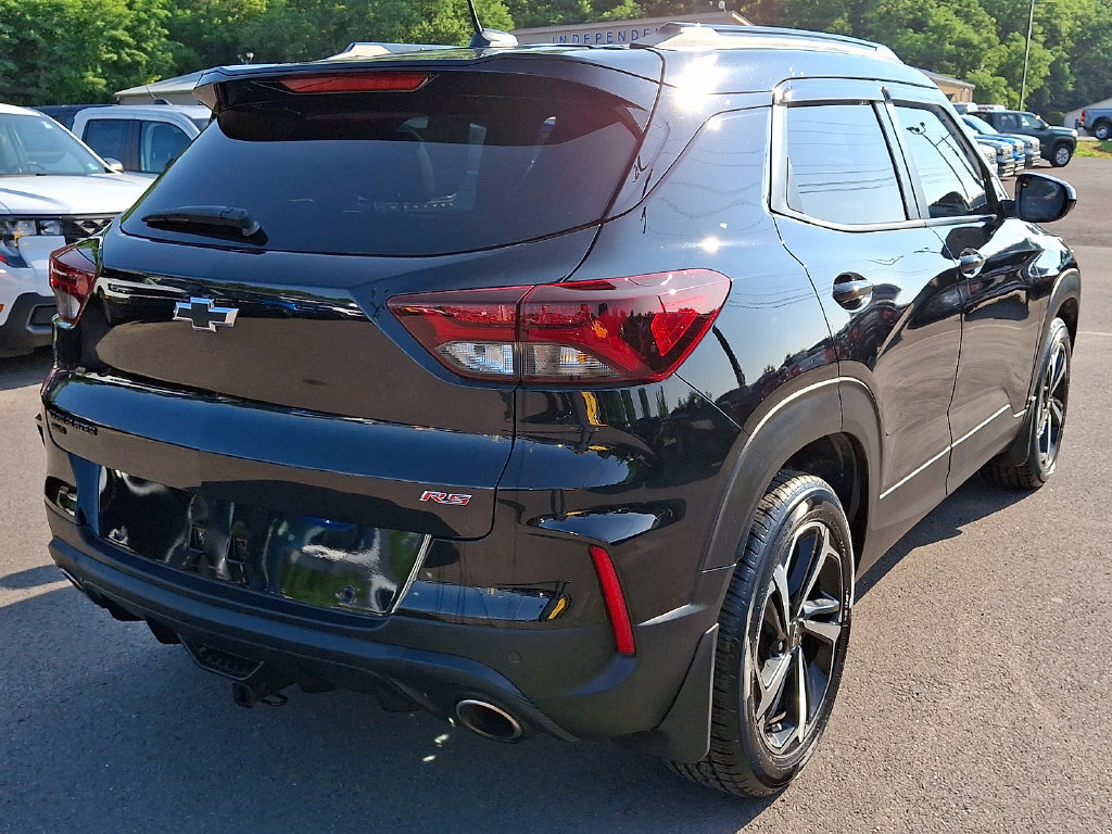 Used 2022 Chevrolet TrailBlazer RS w/ Sun and Liftgate Package AWD/4WD image 10